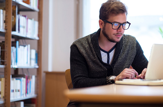 Logement, Bourses et études à l'université Aston au Royaume-Uni