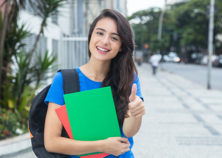 Bourses, Logement et études à L’université de Picardie en France