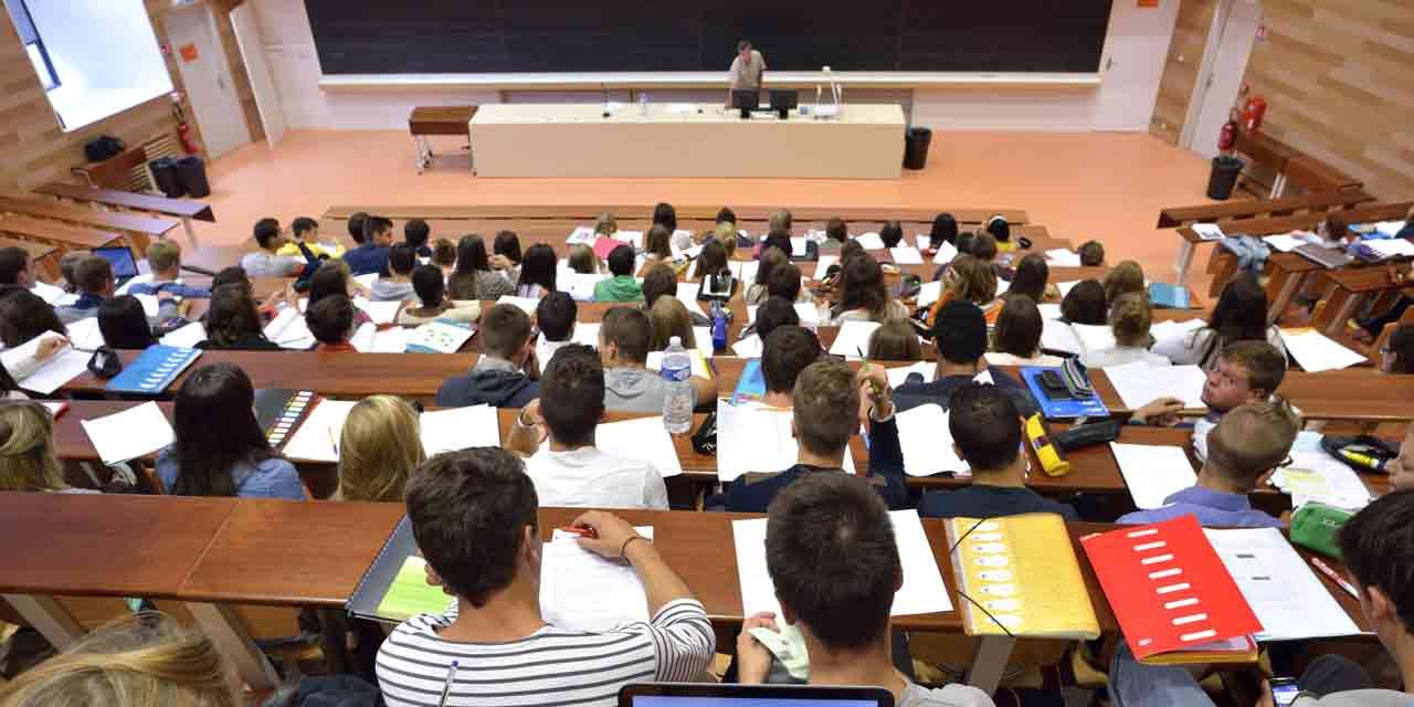 Admission des étudiants étrangers à l’Université Saint-Thomas au Canada