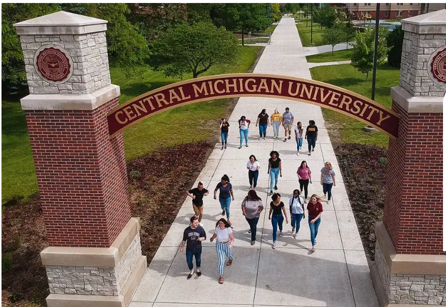 Formation à l’université centrale de Michigan aux Etats-Unis