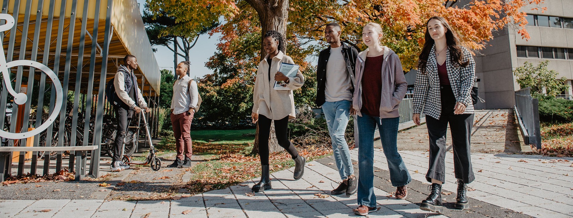 Formation, Emploi et Bourses à l’Université Laval au Canada