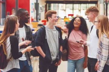 Bourse d'Études Internationales à l'Université Queen's de Belfast