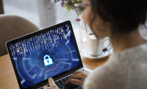La bourse d'études supérieures pour femmes en cybersécurité aux USA